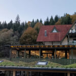 Acoperiș verde ultraușor de doar 70 kg pe mp - Lobogo resort Băile Homorod